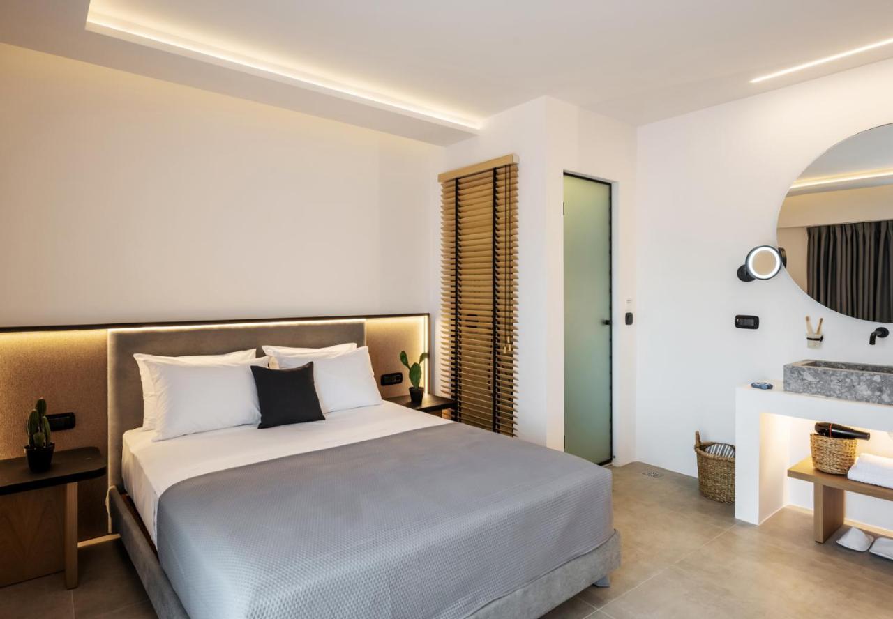 Neapolis 21 Suites, Premium Key Collection สเกียธอสทาวน์ ภายนอก รูปภาพ