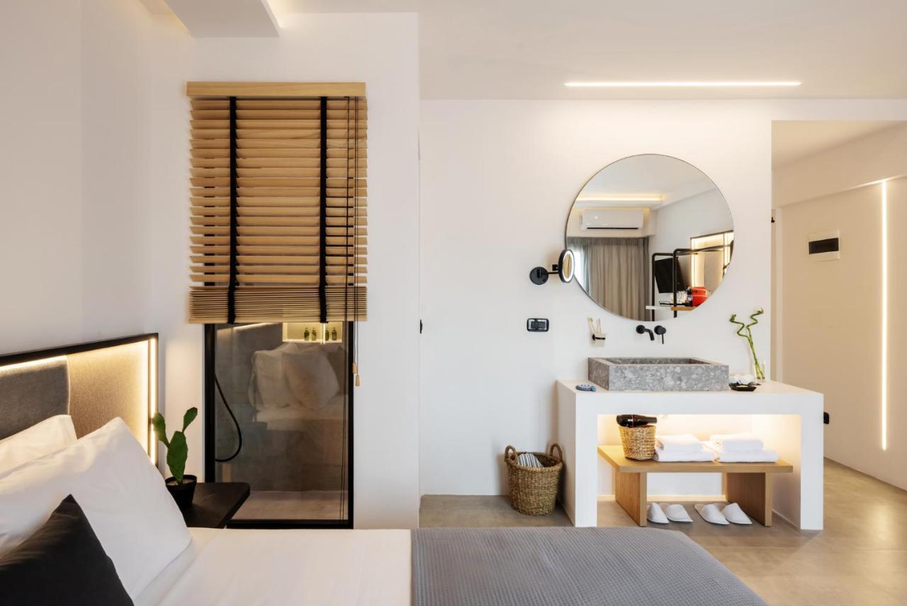 Neapolis 21 Suites, Premium Key Collection สเกียธอสทาวน์ ภายนอก รูปภาพ